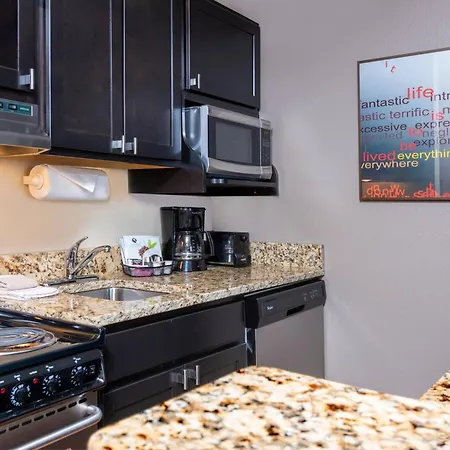 Towneplace Suites By Marriott East Lansing-3